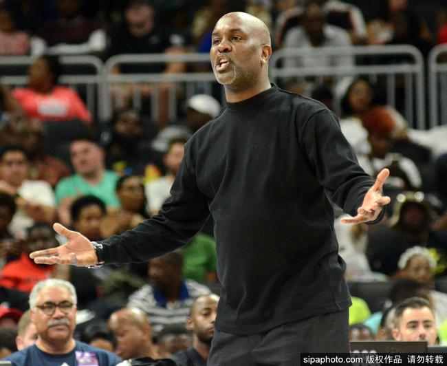 他不断被租 他不断被租