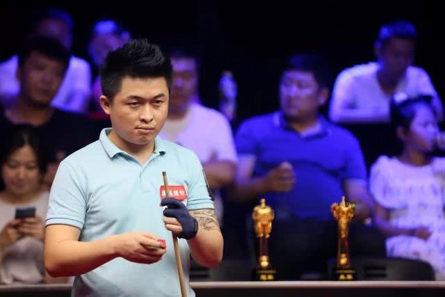 十足的舞台 十足的舞台