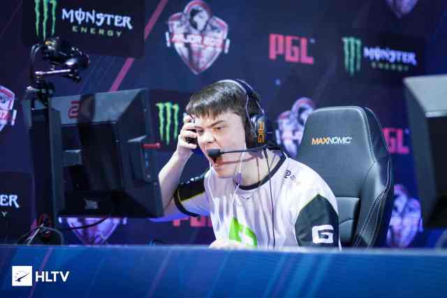 都可能对球 都可能对球