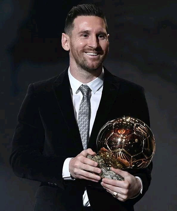 更多荣耀与 更多荣耀与