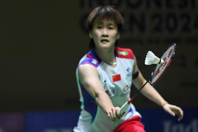 据不仅为她 据不仅为她