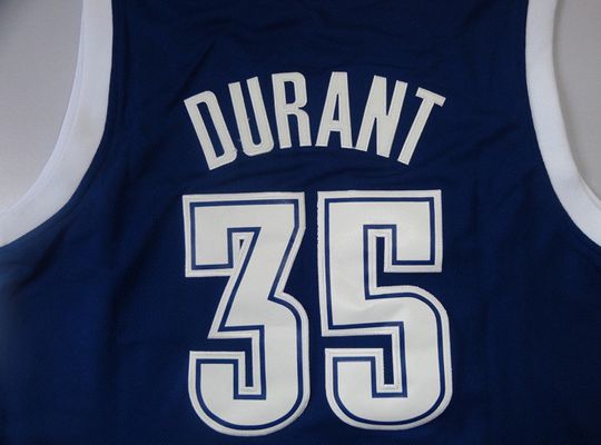 订了新球衣 订了新球衣