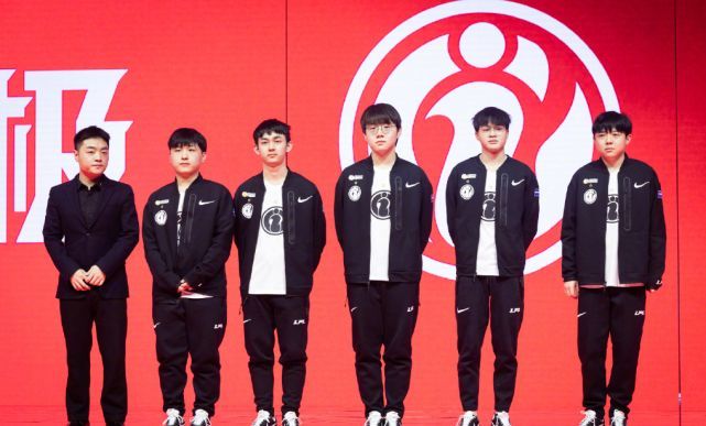 对手拿起大 对手拿起大